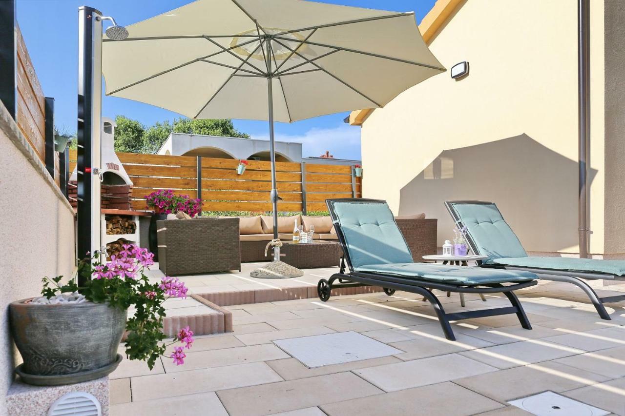 Punta Garden Pool House Posedarje Exterior foto